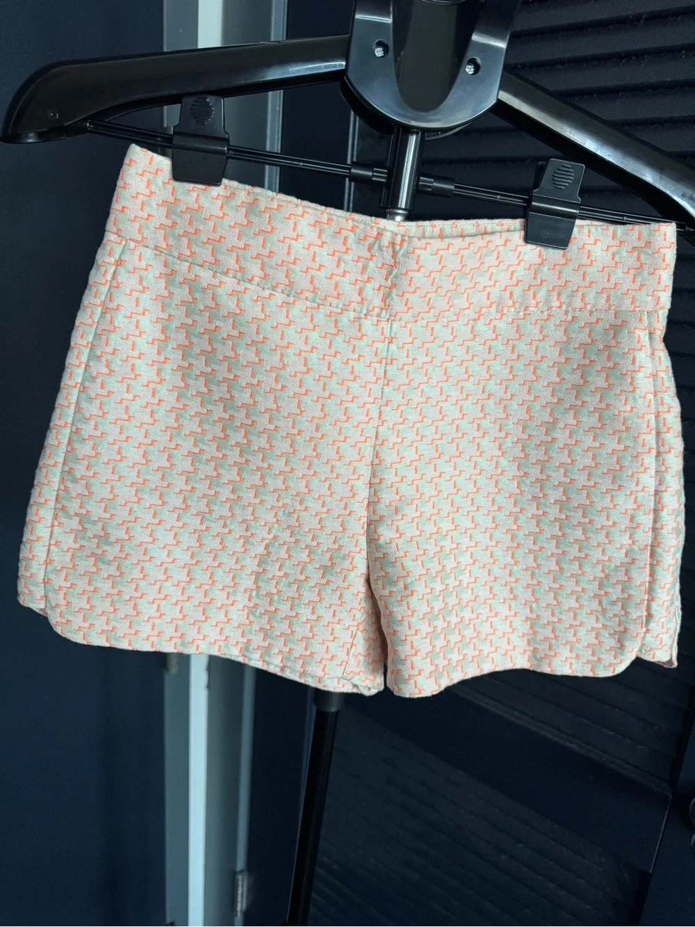 J.Crew Embroidered Textured Shorts Size 00